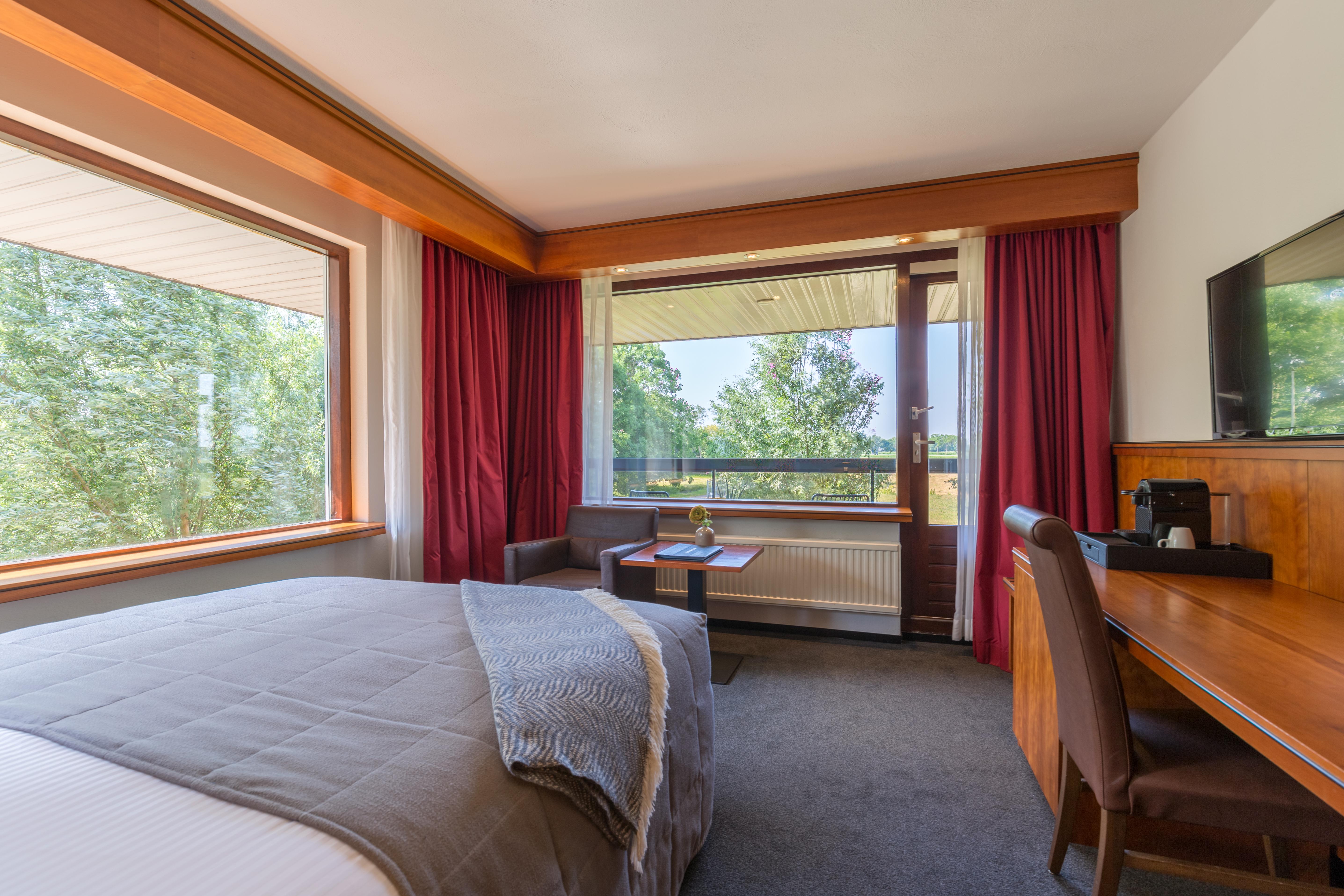 Van Der Valk Hotel Volendam Bagian luar foto