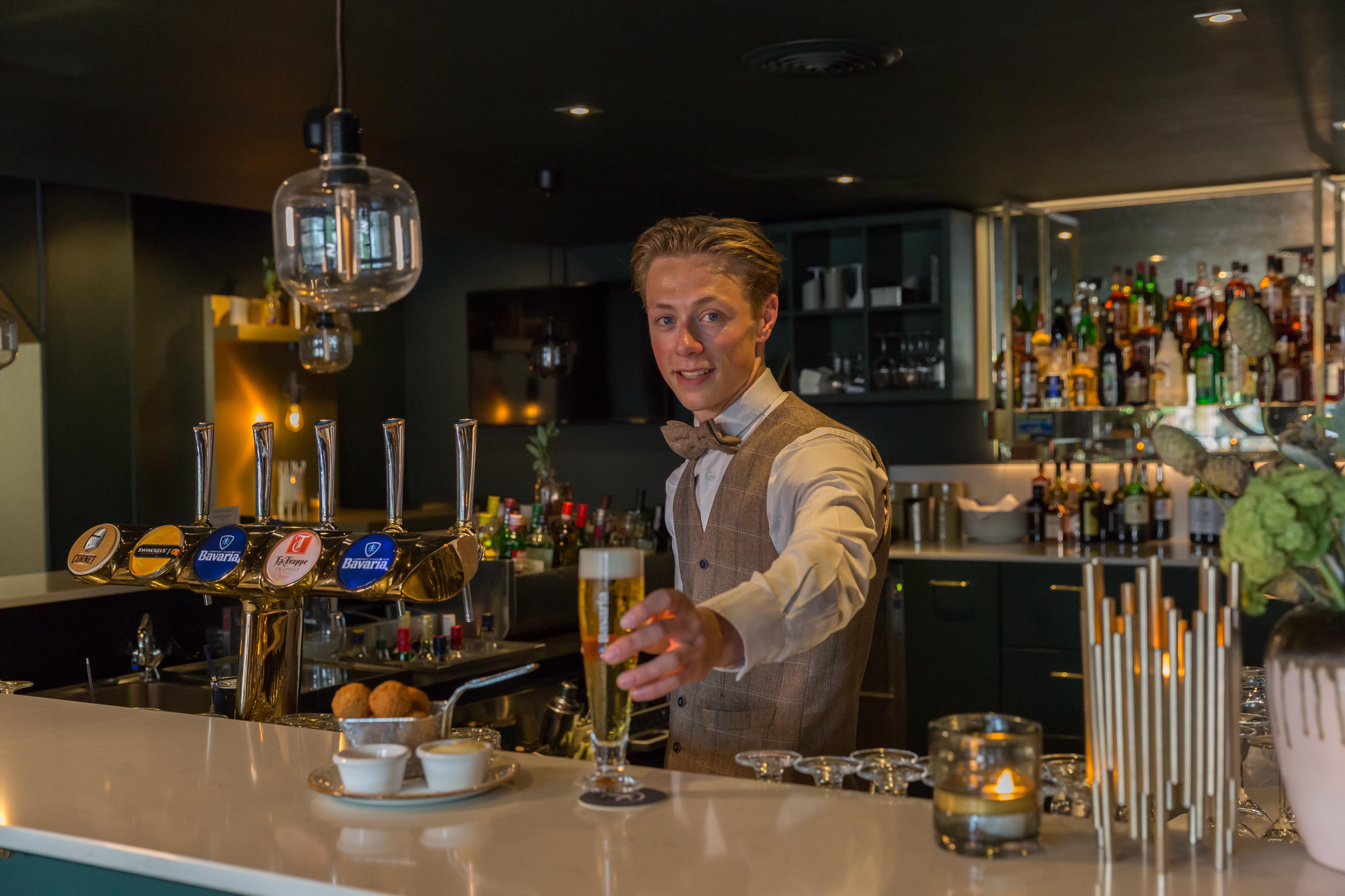 Van Der Valk Hotel Volendam Bagian luar foto